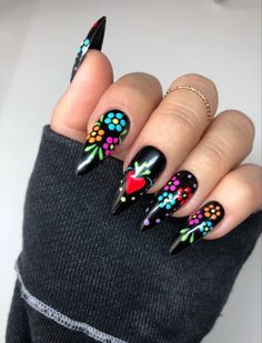 Latino Inspired Nails, Nails Floral, Holloween Nails, Skull Nails, Long Stiletto Nails, Inspired Nails, Classy Acrylic Nails