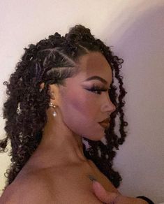 Short Box Braids, Girls Natural Hairstyles, Natural Hair Styles Easy, Dope Hairstyles, Locs Hairstyles, Baddie Hairstyles, Hairstyles Ideas, Curly Girl, Black Girls Hairstyles