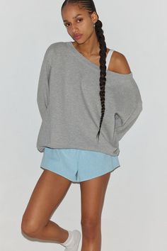 Out From Under Imani Oversized Off-The-Shoulder Sweatshirt Aerie Off The Shoulder Sweater, Off Shoulder Sweatshirt Outfit, Oversized Off The Shoulder Shirt, Out From Under, Oversized Off The Shoulder Sweater, Off The Shoulder Crewneck, Thanksgiving Pics, Summer Glowup, Off The Shoulder T Shirt