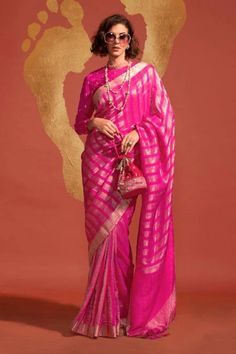 Phenomenal Viscose Handloom Weaving Silk Pink Color Saree Pink Color Saree, Handloom Weaving, Pink Fabric, Rich Color, Pink Color, Breathable Fabric, Weaving, Saree, Silk