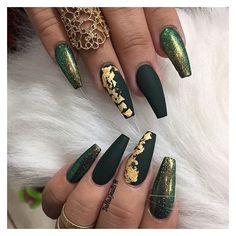 Matte Green Nails, Ballerina Coffin, Pride Nails, Emerald Nails, Designer Nails, Ten Nails, Pin Crafts, Dark Green Nails