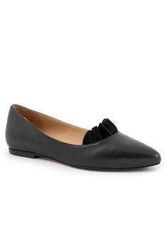 This Elsie is a pointed toe flat with a ruching upper detail for a unique style. The cushioned footbed gives it a comfortable fit for everyday wear.Leather UpperLeather LiningRubber OutsoleCushioned footbed with arch support Footbed3/8" Heel heightCasual Flat available in sizes N 7-11 M 5-11, 12 W 6-11, 12 | Women's Elsie Casual Flat by Trotters in Black (Size 9 M) Michael Kors Fashion, Summer Handbags, Adidas Fashion, Tunic Tank Tops, Swimsuits For All, Nike Fashion, Active Wear Outfits, Safety Shoes, Casual Flats