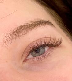 Brown wispy lashes brown eyelash extensions wispy lash extensions Fake Lashes Extensions, Lash Extensions Inspo Natural, Natural Looking Eyelashes, Natural Fake Lashes Extensions, Brown Natural Eyelash Extensions, Lash Inspo Eyelash Extensions Natural, Natural Looking Fake Eyelashes, Wispy Lashes Natural, Wispy Natural Lashes