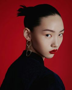 Korean Beauty Hacks, Red Studio, Red Backdrop, Portrait Editorial, Clear Glowing Skin, Art Photography Portrait, Shotting Photo, Studio Photoshoot