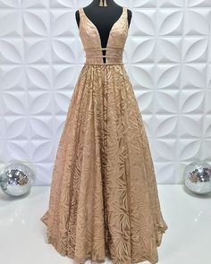 beading lace v-neck a-line gold pleated formal dress Royal Ball Gowns, Junior Formal Dresses, Printed Prom Dresses, Evening Dress Collection, Long Formal Dress, Junior Prom Dresses, Unique Prom Dresses, Sequin Prom Dresses, Beautiful Prom Dresses