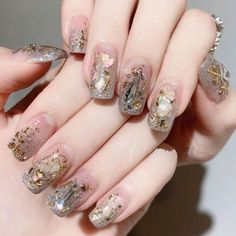 1001+ Mẫu Nail Ẩn Xà Cừ Đẹp Đơn Giản Diện Là Bắt Trend Style Ngay Sangjit Nail Art, Chinese Nail Art, Japan Nail Art, Luxury Nail Art, Classy Nail Art Ideas, Korean Nail Art, Asian Nails, Cute Nails For Fall, Beauty Nails Design