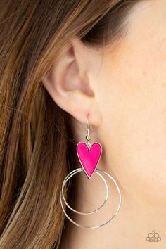 Dainty silver hoops attach to the bottom of a playful Raspberry Sorbet heart frame, creating a flirtatious pop of color. Earring attaches to a standard fishhook fitting. Sold as one pair of earrings. Pink Heart Earrings, Raspberry Sorbet, Silver Caps, Silver Wings, Pink Bling, Heart Frame, Whimsical Fashion, Paparazzi Accessories, Blue Gems