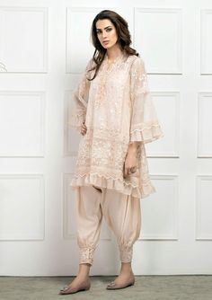 Sleeves and hemline Eastern Dresses, Desi Clothes, Desi Style, Asian Outfits