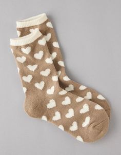 American Eagle Socks, Brown Heart, Secret Closet, Heart Socks, Feminine Chic, Cute Socks, Simple Trendy Outfits, Secret Santa, Christmas List