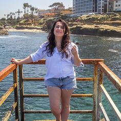 San Diego - La Jolla    #Regram via @ByGDgamlizm La Jolla, San Diego, Bucket List, Medicine, I Am Awesome, Ruffle Blouse, Travel, Women's Top