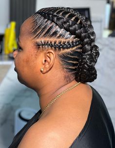 Feedin Braids With Curls, 2 Cornrow Braids, Weaving Hairstyles, African American Braided Hairstyles, Feedin Braids, Hairstyle 2024, Latest Braided Hairstyles, Braided Buns, Ghana Weaving