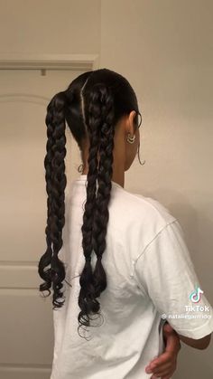 Κούρεμα Bob, Fishtail Braid, Curly Hair Styles Easy, Hairdos For Curly Hair, Curly Hair Inspiration, Work Hairstyles, Curly Girl Hairstyles, Hair Stylist Life, Easy Hairstyles For Long Hair