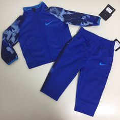 New 2 Pieces $44 Casual Blue Sets With Pockets, Nike Blue Cotton Pants, Spring Blue Athletic Pants, Blue Sporty Pants For Spring, Blue Bottoms With Pockets For Playwear, Casual Blue Pants For Playwear, Sporty Blue Pants For Spring, Nike Blue Cotton Sets, Nike Long Sleeve Blue Set