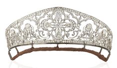 ©️️ Christies Belle Époque Diamond Tiara Princess Louise, Tiara Headpieces, Royal Crowns, Headpiece Jewelry, Edwardian Jewelry, Diamond Tiara, Vintage Style Jewellery, Royal Jewels, Royal Jewelry