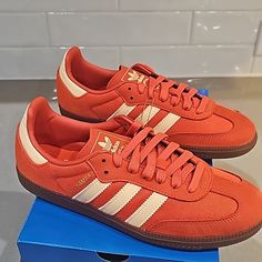 Brand New Authentic Adidas Samba Og Orange Samba Adidas, Orange Sambas, Bright Shoes, Adidas Orange, Nike Fashion Shoes, Adidas Samba Og, Shoe Inspo, Shoes Adidas, Nike Fashion