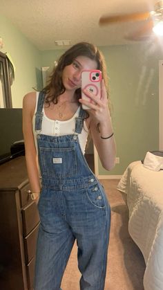 Overalls Outfit, Denim Overalls, Cottage Core, Overalls, Fashion Inspo, Women's Fashion, Cottage, Wardrobe