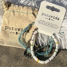 Pura Vida Monthly Bracelet Club Pack Sea Blue, Silver, And White Set All Are New And Unworn. Includes Three Separate Bracelets. Bracelet Set Ideas, Jewelry Pura Vida, Sup Girl, Vida Blue, Beachy Bracelets, Pura Vida Jewelry, Surf Jewelry, Beachy Aesthetic, Pretty Jewelry Necklaces