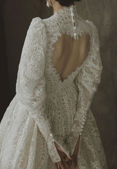 Puff Sleeve Wedding Dress, 파티 드레스, White Wedding Dress, Fairytale Dress, Fantasy Dress, Wedding Dress Sleeves, Mode Vintage, Dream Wedding Dresses, Mode Inspiration