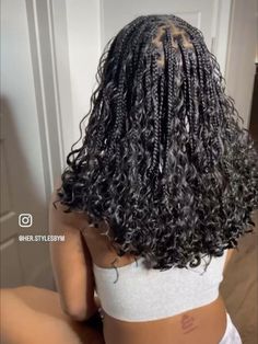 Old Knotless Braids, Short Bohemian Braids, Hair Over 40 Look Younger, Knotless Braids Hairstyles, 70 Hairstyles, Short Hair Inspiration, Head Teacher