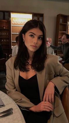 Adeline Reilly, Haircuts Straight Hair, Pretty Hairstyles, Hair Looks, Hair Goals, New Hair, Hair Lengths, Hair Inspo