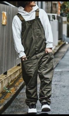 Overalls Men, Jumpsuit Men, Workwear Fashion, Hippie Outfits, Casual Style Outfits