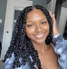 Fluffy Twists Braids, Twist With Weave Hairstyles, Blond Passion Twists, Shoulder Length Twists For Black Women, Twists Protective Styles, Twist Protective Styles, Passion Twists Short, Twists With Braiding Hair, Twist Braids Hairstyles For Black Women