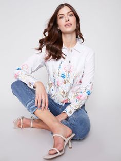 Looking for a spring / summer staple piece? Look no more! This beauty is an amazing piece that can elevate any pair of jeans or shorts in an instant. Not to mention the gorgeous floral detail. She fits like your favorite jean jacket in a super soft linen that you'll never want to take off. 100% linen | wash gentle cold | tumble low or hang dry Color Pastel, Linen Jacket, Maxi Robes, Midi Maxi Dress, Floral Border, Printed Linen, Casual Elegance, Cardigan Coat, Denim Shop