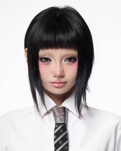 Emo Eyeliner, Doll Eye Makeup, Makeup Is Life, Ethereal Makeup, Makeup Tut, Hair Reference, June 16, Asian Makeup, Girls Makeup