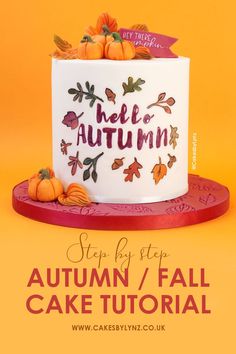 Autumn / Fall Cake Decorating Tutorial Fall Cake Decorating, Fall Leaf Cake, Cupcakes Decoration Tutorial, Rosette Cupcakes, Leaves Cake, Leaf Cake, Pumpkin Topper, Showstopper Cakes, Cupcake Piping