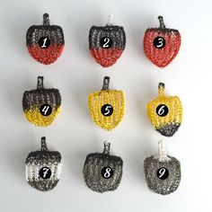 knitted pumpkins with numbers displayed on them for the number 1 - 2 - 3 - 4 - 5 - 6 - 7 - 8 - 9 - 10