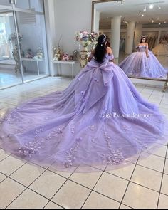 Quince Lilac Dresses, Light Purple Xv Dresses, Quinceanera Lavender, Light Purple Quince Dresses, Silver Quince Dresses, Lavender Sweet 16 Dresses, Rapunzel Quinceanera, Tangled Quince, Purple Quince Dress