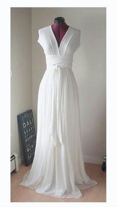 Simple Prom Dress, White Evening Dress, Chique Outfits, Prom Dresses For Sale, Infinity Dress, فستان سهرة, Chiffon Skirt, Flower Girls, Wedding Dresses Simple