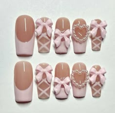 Easy Macaroons, Bow Nail Designs, Macaroons Recipe, Business Nails, Fake Nails Designs, Gel Nail Art Designs, Cute Simple Nails, Fancy Nails Designs, Beauty Nails Design