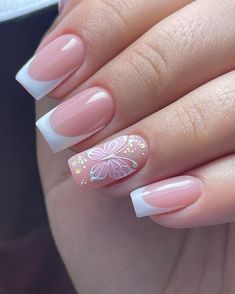 Diseños de uñas elegantes y modernos Small Nails Design Ideas Short, Ideas Uñas Acrilicas, French Nail Designs Square, Business Competition, Elegant Touch Nails, Booming Business, Designs For Short Nails, Beauty Hacks Nails, Amazing Nails