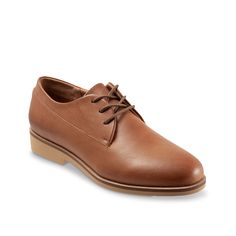 Softwalk-Whitby Oxford Polish your look with the Soft Walk Whitby Oxford. Leather upper lends an air of sophistication to this lace-up with lightweight, contrasting outsole. Trending Handbags, Oxfords Shoes, Brown Oxfords, Koolaburra By Ugg, Luggage Sizes, Shoe Carnival, Sneaker Shopping, Womens Oxfords, Loafers For Women