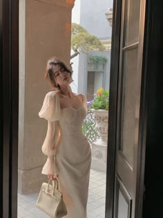 Winter Evening Dresses Elegant, Conservative Cocktail Dress, Fancy Korean Outfits, Korean Style Dress Elegant, Korean Dresses Elegant, Elegant Dresses Classy Modest, Korean Elegant Dress, Korean Fashion Dress Elegant, Korean Dress Elegant