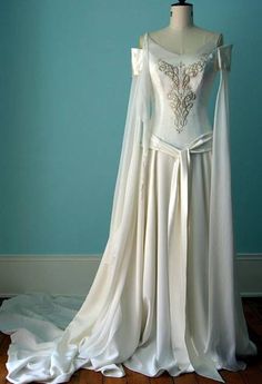 Wicca dress Irish Wedding Dresses, Elvish Dress, Irish Themed Weddings, Zelda Wedding