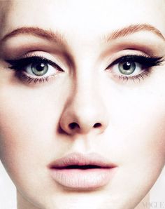 Team Adele Adele Eyes, Adele Makeup, Mert And Marcus, Cat Eye Makeup, Smink Inspiration, Beauty Make-up, Eye Tutorial, Makeup Hacks, Celebrity Makeup