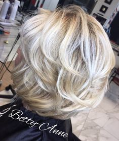 Medium Hairstyle, Wedge Hairstyles, Asymmetrical Hairstyles, Medium Short Hair, Wavy Bobs, Nail Styles, Short Blonde