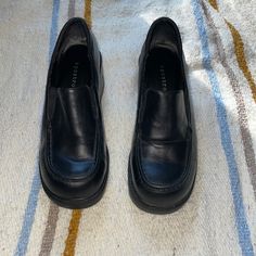 Vintage Shoe With The 90’s Chunky Silhouette. So Versatile And A Great Closet Staple. Reposhing For The Sole Reason I Am A Size 5.5 :( Never Worn Out Of The House Vintage Shoe, Chunky Loafers, Shoes Vintage, Closet Staples, Vintage Shoes, Black Shoes, The House, Loafers, Size 7