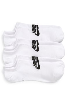 Low-cut styling highlights these socks made with light cushioning for all-day comfort. Pack of three pairs Polyester/spandex Machine wash, tumble dry Imported White Comfortable Moisture-wicking Socks, Comfortable Moisture-wicking White Socks, Comfortable White Moisture-wicking Socks, White Moisture-wicking Socks, Nike Sports Socks In Cotton, Nike White Sports Socks, Casual Sports Socks With Go-dry Technology, Casual Go-dry Sports Socks, Nike White Sporty Socks