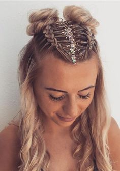 Pretty big braid hairstyle , Trendy Chic Braided  #hairsytle #hair #braids #thick braids ,chunky braids 70 Hairstyles, Holiday Party Hair, Big Braids, Romantic Hairstyles, Beautiful Braids, Glitter Hair, Braid Hairstyles