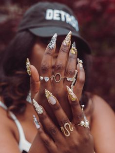 The Aesthetic – Coveted Claws LLC Baddie Neutral Nails, Pearl Fall Nails, Silver Crystal Nails, Bling Nail Art Rhinestones, Natalie Minerva Nails, White And Glitter Nail Designs, Winter Party Nails, Deep V Cut French Tip Nails, White Foil Nails