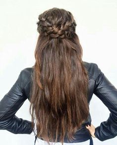 Fishtail Braid, Crown Braid, Penteado Cabelo Curto, Good Hair Day, Hair Envy, Bad Hair, Hair Dos, Gorgeous Hair, Half Up