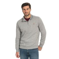 Casual, cool, and comfortable, the U.S. Polo Assn. Men's Fleece Quarter Zip layers over your classic tee for an effortless off-duty look. This super soft, classic quarterzip features thermal fleece lining and a zip neck. Wear it with your favorite pair of jeans you can't go wrong! Size: 3XL.  Color: Gray.  Gender: male.  Age Group: adult. Casual Sweats With Ribbed Collar, Mens Grey Quarter Zip Sweater, Outdoor Half-zip Fleece Top, Collared Moisture-wicking 4-way Stretch Polo Shirt, Quarter Zip Men L.l.bean, Mens Quarter Zip, Fleece Quarter Zip, Pullover Sweater Men, Cheap Men's Moisture-wicking Polo Shirt