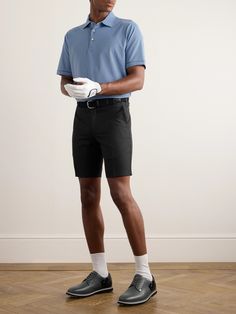 Peter Millar's performance golf apparel looks just as smart around town as it does on the course. , These 'Salem' shorts are made from lightweight, moisture-wicking tech-twill , Cut to hit just above the knees Sporty Golf Shorts With 4-way Stretch, Sporty 4-way Stretch Golf Shorts, Wardrobe Edit, Shorts For Men, Loungewear Shorts, Casual Blazer