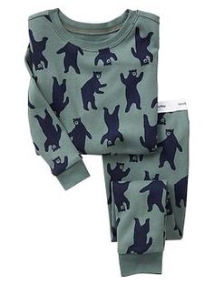 Bear sleep set Bear Pyjamas, Boys Pjs, Toddler Designer Clothes, Urban Explorer, Toddler Pajamas, Friday Favorites, Kid Fashion