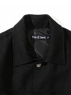 This is a comfortable and modern jacket that is made out of high quality polyester 100% tweed fabric. With design detail of patch pocket on the front and unique casted metal parts, it gives a trendy and refined look.- Unisex item- Black tweed fabric with rough mood- Patch pocket on the front- Unique metal casted part Trendy Tweed Blazer With Pockets, Black Casual Tweed Jacket With Pockets, Casual Black Tweed Jacket With Pockets, Black Long Tweed Jacket With Pockets, Black Long Sleeve Tweed Jacket With Pockets, Trendy Tweed Outerwear With Buttons, Casual Black Tweed Jacket With Buttons, Black Tweed Outerwear With Buttons, Black Tweed Outerwear For Business