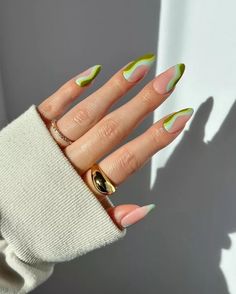 25 Simple Nail Designs for a Subtly Stunning Manicure Colored Nail Tips, Diy Nail Art, Pedicure Nail Art, Stick On Nails, Minimalist Nails, Chic Nails, French Tip Nails, Green Nails