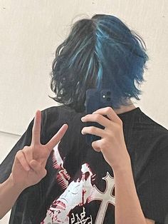 E-boy Hair, Mens Blue Hair, Grunge Haircut, Boys Colored Hair, Light Purple Hair, Blue Black Hair, Black And White Shorts, Hair Reference